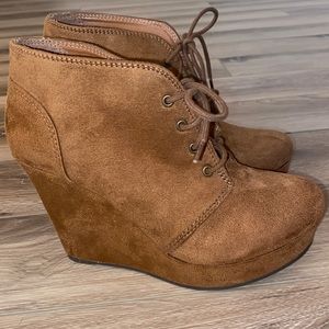 Shi by Journey’s Chestnut color Wedge Booties